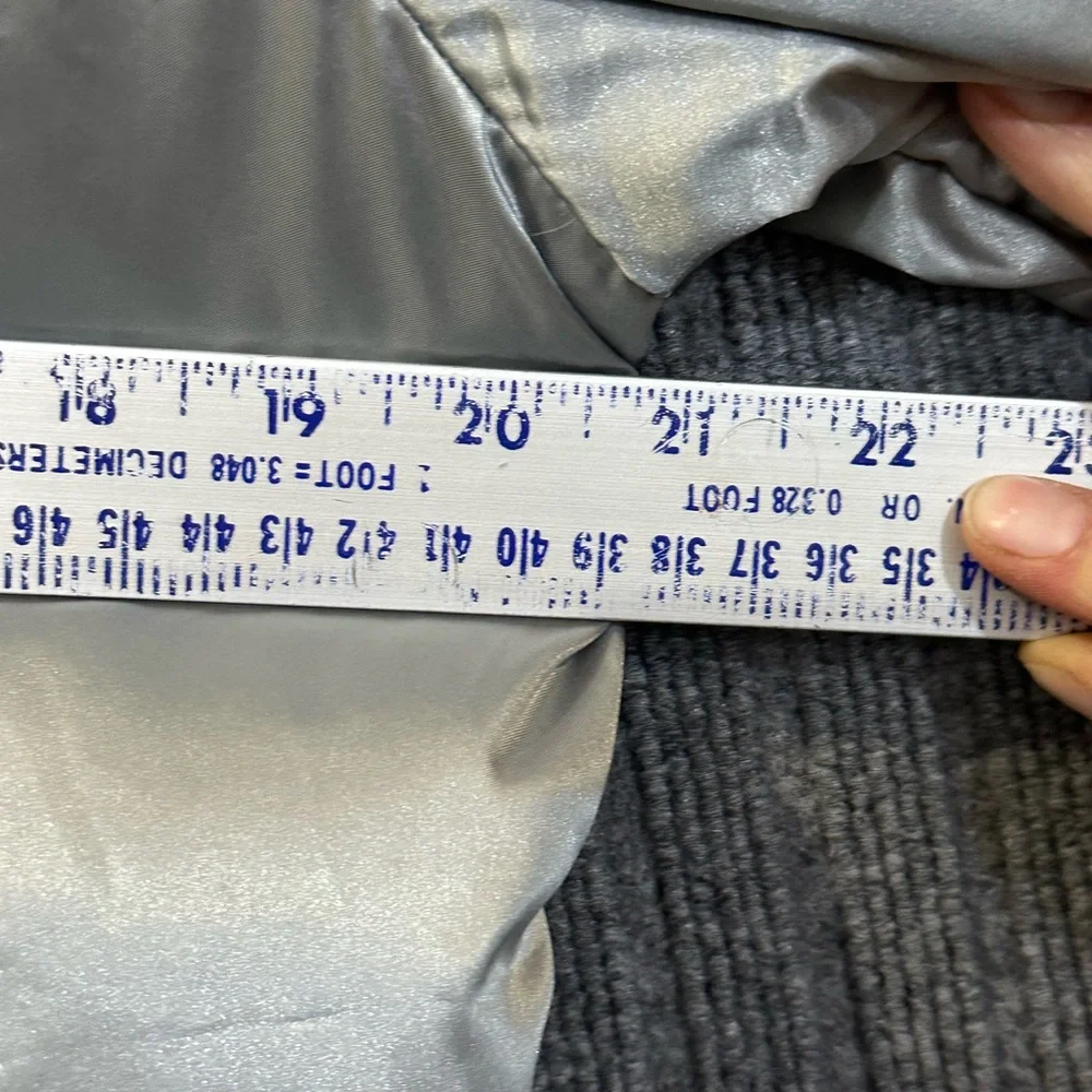 Nike Silver Puffer‎ Jacket
